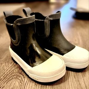 Ankle rain boots